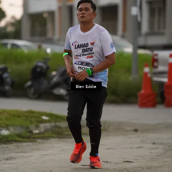 Runner Photo 7819461