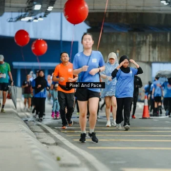 Runner Photo 7819553