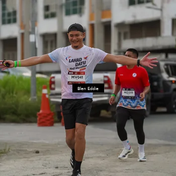 Runner Photo 7819561