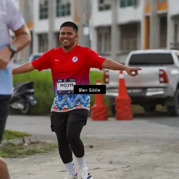Runner Photo 7819595