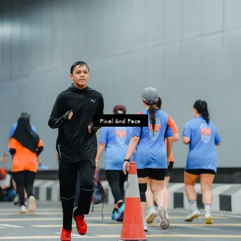 Runner Photo 7819611