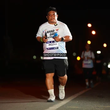 Runner Photo 7819624