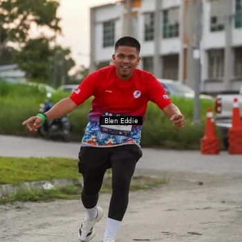 Runner Photo 7819660