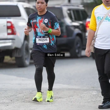 Runner Photo 7819685