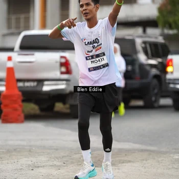 Runner Photo 7819804
