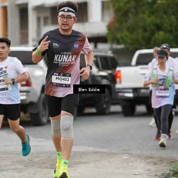 Runner Photo 7819846
