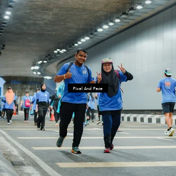 Runner Photo 7819896