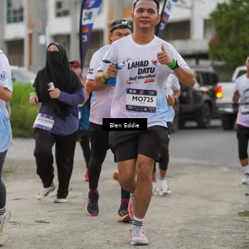 Runner Photo 7819917