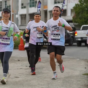 Runner Photo 7819931