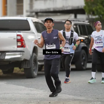 Runner Photo 7820005