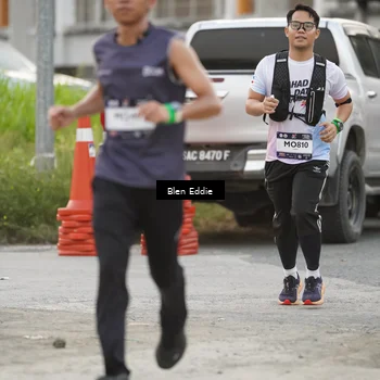 Runner Photo 7820042