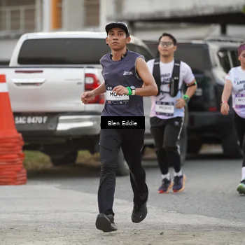 Runner Photo 7820053