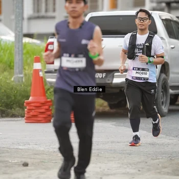 Runner Photo 7820060