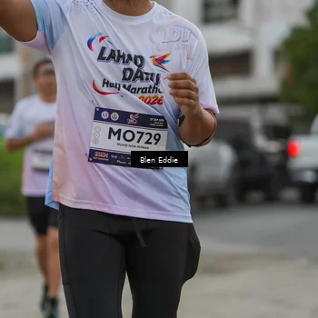 Runner Photo 7820072