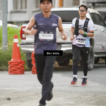 Runner Photo 7820083