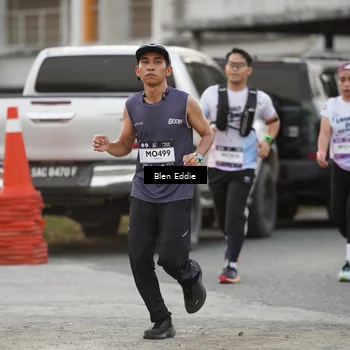 Runner Photo 7820087