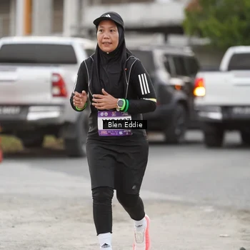 Runner Photo 7820112