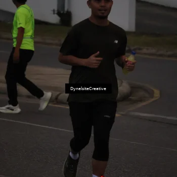 Runner Photo 7820138