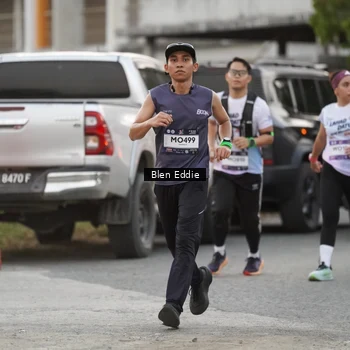Runner Photo 7820141