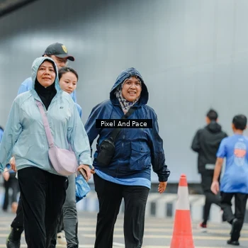 Runner Photo 7820184