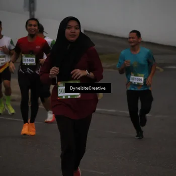 Runner Photo 7820221