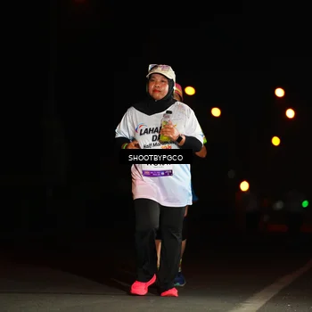 Runner Photo 7820318