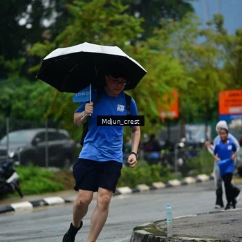 Runner Photo 7820331