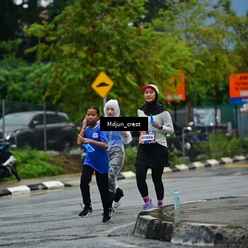 Runner Photo 7820351
