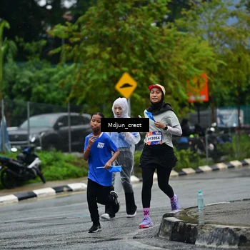 Runner Photo 7820365