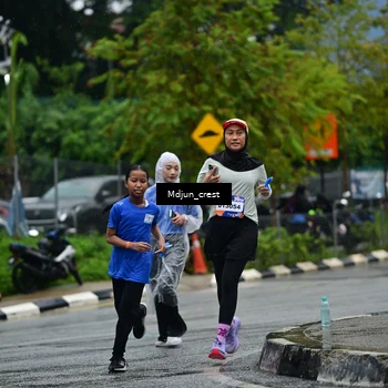 Runner Photo 7820385