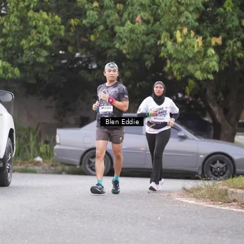 Runner Photo 7820405