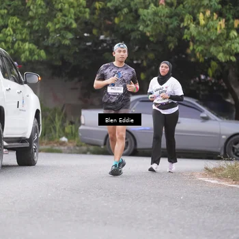 Runner Photo 7820408