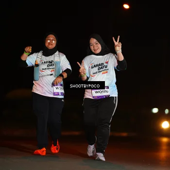 Runner Photo 7820413