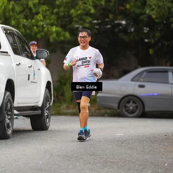 Runner Photo 7820465