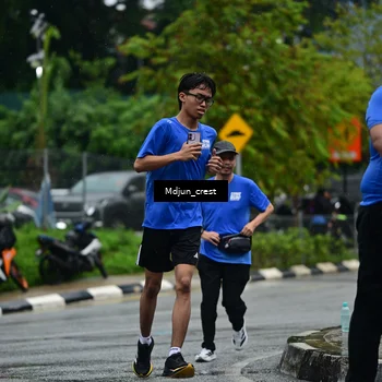 Runner Photo 7820470