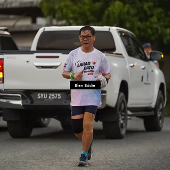 Runner Photo 7820474