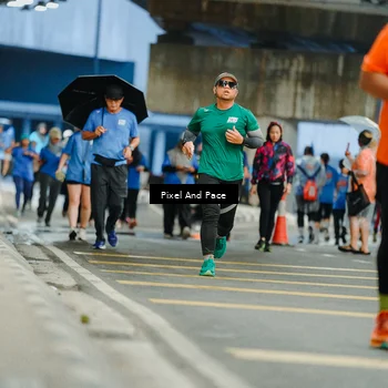 Runner Photo 7820475