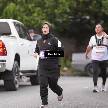 Runner Photo 7820501