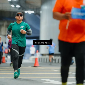 Runner Photo 7820510