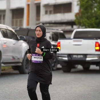 Runner Photo 7820531