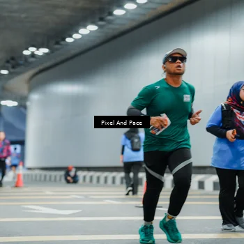 Runner Photo 7820535