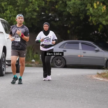 Runner Photo 7820547