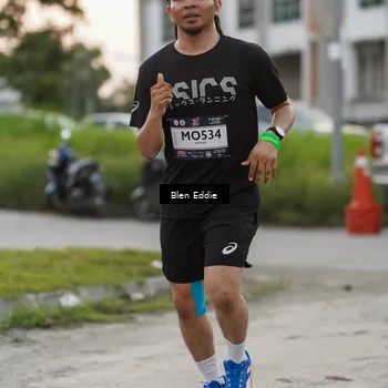 Runner Photo 7820555