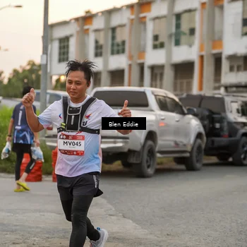 Runner Photo 7820591