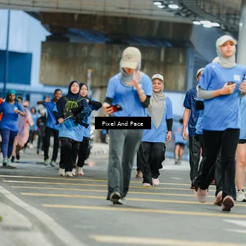 Runner Photo 7820623