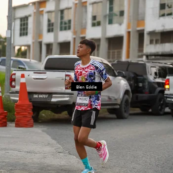 Runner Photo 7820643