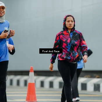 Runner Photo 7820673