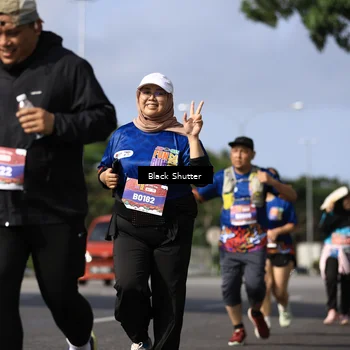 Runner Photo 7820684