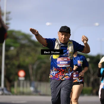 Runner Photo 7820688