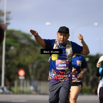 Runner Photo 7820689
